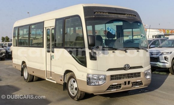 Acheter Import Voiture Toyota Coaster Blanc à Import - Dubai, Zambie Acheter Import Voiture Toyota Coaster Blanc à Import - Dubai, Zambie