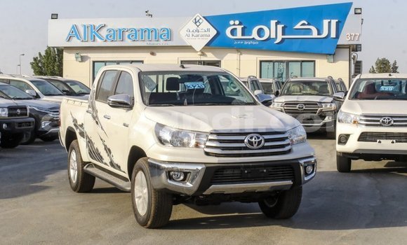 Acheter Import Voiture Toyota Hilux Blanc à Import - Dubai, Zambie Acheter Import Voiture Toyota Hilux Blanc à Import - Dubai, Zambie
