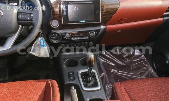 Tenga Imported Toyota Hilux Chena Mota in Import - Dubai in Zambia Tenga Imported Toyota Hilux Chena Mota in Import - Dubai in Zambia