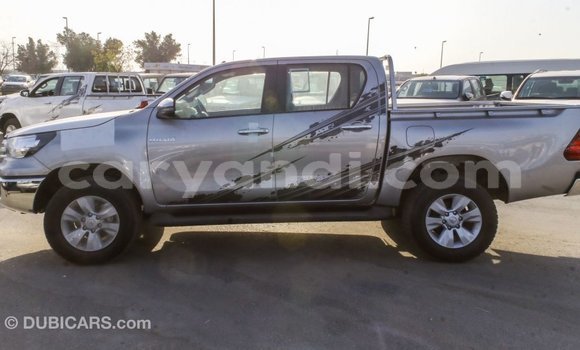 Acheter Import Voiture Toyota Hilux Autre à Import - Dubai, Zambie Acheter Import Voiture Toyota Hilux Autre à Import - Dubai, Zambie