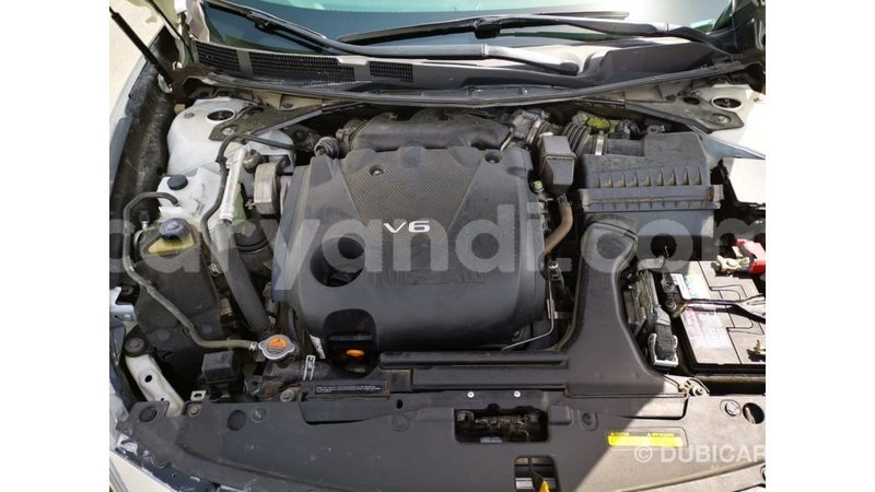 Big with watermark nissan maxima zambia import dubai 11068