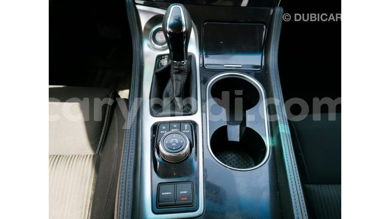 Big with watermark nissan maxima zambia import dubai 11068