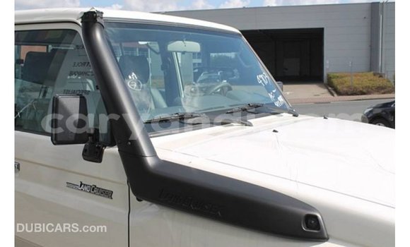 Buy Import Toyota Land Cruiser White Car in Import - Dubai in Zambia Buy Import Toyota Land Cruiser White Car in Import - Dubai in Zambia