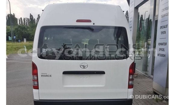 Buy Import Toyota Hiace White Car in Import - Dubai in Zambia Buy Import Toyota Hiace White Car in Import - Dubai in Zambia