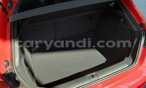 Nunua Ilio tumika Audi A3 Nyekundu Gari ndani ya Chinsali nchini Kaskazini Nunua Ilio tumika Audi A3 Nyekundu Gari ndani ya Chinsali nchini Kaskazini