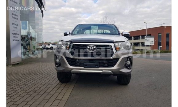 Buy Import Toyota Hilux Brown Car in Import - Dubai in Zambia Buy Import Toyota Hilux Brown Car in Import - Dubai in Zambia