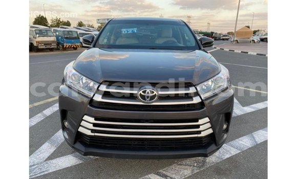Tenga Imported Toyota Highlander Zvimwe Mota in Import - Dubai in Zambia Tenga Imported Toyota Highlander Zvimwe Mota in Import - Dubai in Zambia