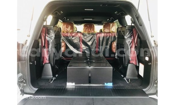 Tenga Imported Lexus LX Chena Mota in Import - Dubai in Zambia Tenga Imported Lexus LX Chena Mota in Import - Dubai in Zambia