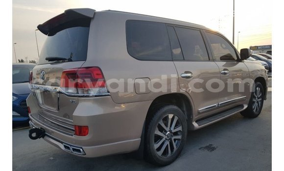 Acheter Import Voiture Toyota Land Cruiser Autre à Import - Dubai, Zambie Acheter Import Voiture Toyota Land Cruiser Autre à Import - Dubai, Zambie
