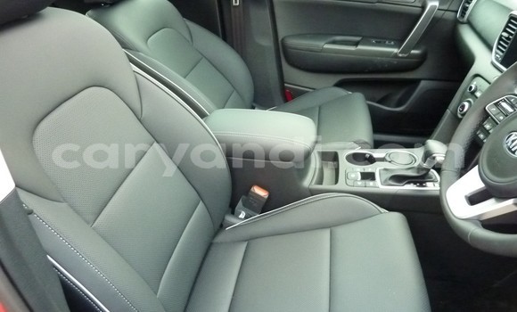 Nunua Ilio tumika Kia Sportage Nyekundu Gari ndani ya Lusaka nchini Zambia Nunua Ilio tumika Kia Sportage Nyekundu Gari ndani ya Lusaka nchini Zambia