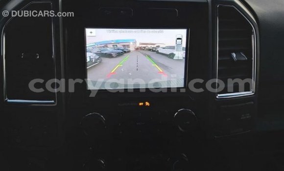 Acheter Import Voiture Ford V8 Noir à Import - Dubai, Zambie Acheter Import Voiture Ford V8 Noir à Import - Dubai, Zambie