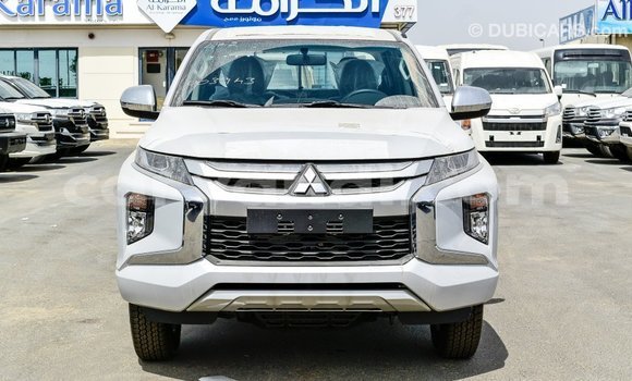Acheter Import Voiture Mitsubishi L200 Blanc à Import - Dubai, Zambie Acheter Import Voiture Mitsubishi L200 Blanc à Import - Dubai, Zambie
