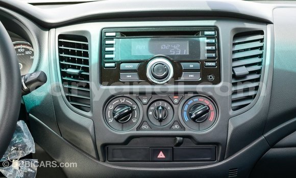 Acheter Import Voiture Mitsubishi L200 Blanc à Import - Dubai, Zambie Acheter Import Voiture Mitsubishi L200 Blanc à Import - Dubai, Zambie