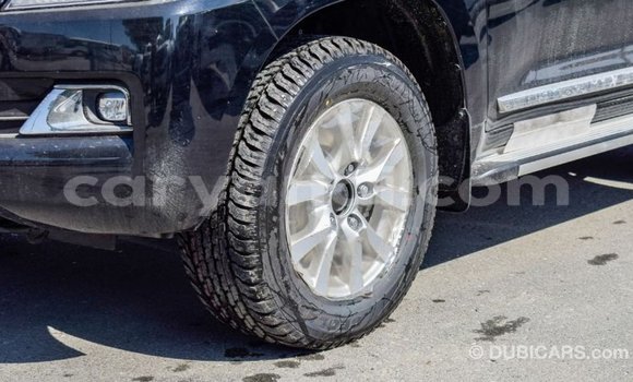 Tenga Imported Toyota Land Cruiser Nhema Mota in Import - Dubai in Zambia Tenga Imported Toyota Land Cruiser Nhema Mota in Import - Dubai in Zambia