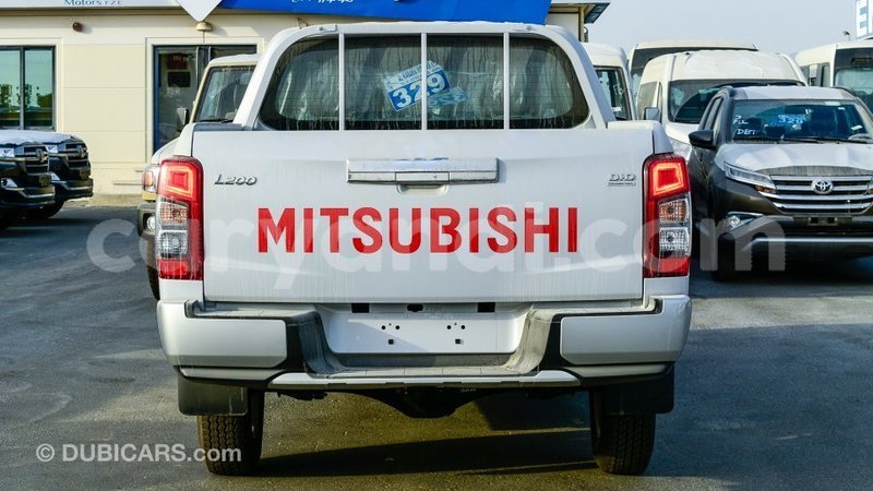 Big with watermark mitsubishi l200 zambia import dubai 11223