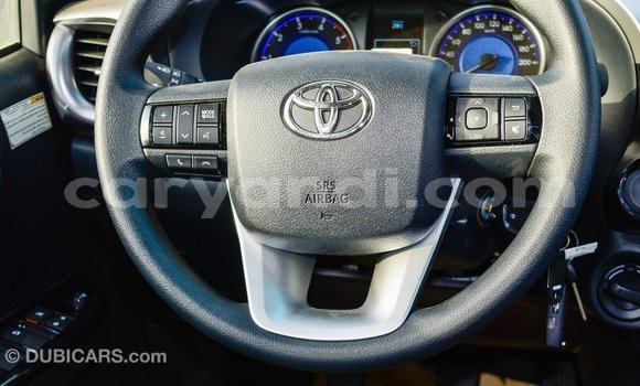 Acheter Import Voiture Toyota Hilux Autre à Import - Dubai, Zambie Acheter Import Voiture Toyota Hilux Autre à Import - Dubai, Zambie