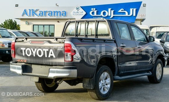 Acheter Import Voiture Toyota Hilux Autre à Import - Dubai, Zambie Acheter Import Voiture Toyota Hilux Autre à Import - Dubai, Zambie