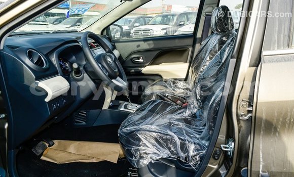 Acheter Import Voiture Toyota Rush Marron à Import - Dubai, Zambie Acheter Import Voiture Toyota Rush Marron à Import - Dubai, Zambie