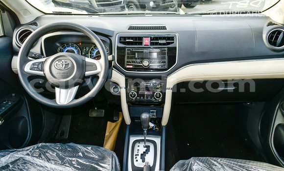 Acheter Import Voiture Toyota Rush Marron à Import - Dubai, Zambie Acheter Import Voiture Toyota Rush Marron à Import - Dubai, Zambie
