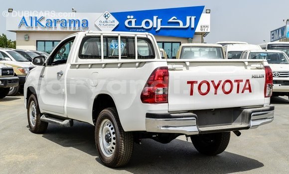 Acheter Import Voiture Toyota Hilux Blanc à Import - Dubai, Zambie Acheter Import Voiture Toyota Hilux Blanc à Import - Dubai, Zambie