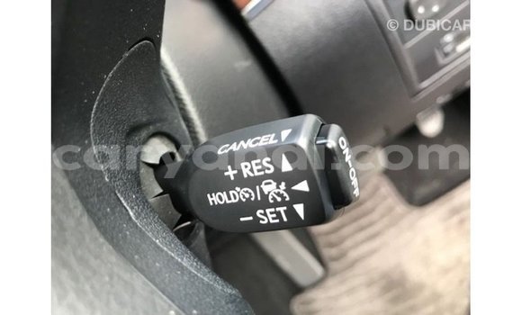 Tenga Imported Toyota Land Cruiser Chena Mota in Import - Dubai in Zambia Tenga Imported Toyota Land Cruiser Chena Mota in Import - Dubai in Zambia