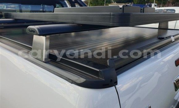 Acheter Occasion Voiture Toyota Hilux Blanc à Livingstone, Zambie Acheter Occasion Voiture Toyota Hilux Blanc à Livingstone, Zambie