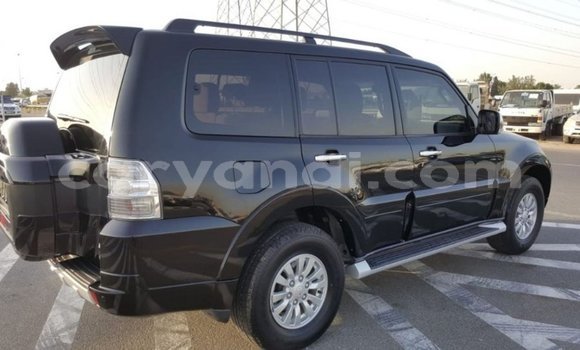 Nunua Imported Mitsubishi Pajero Nyeusi Gari ndani ya Import - Dubai nchini Zambia Nunua Imported Mitsubishi Pajero Nyeusi Gari ndani ya Import - Dubai nchini Zambia