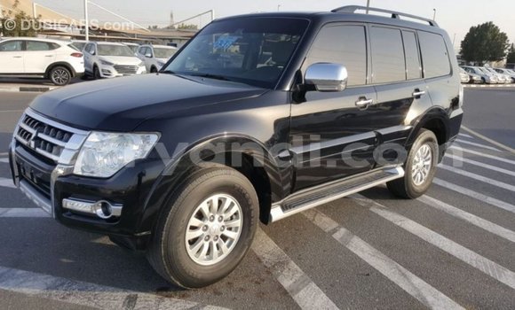 Nunua Imported Mitsubishi Pajero Nyeusi Gari ndani ya Import - Dubai nchini Zambia Nunua Imported Mitsubishi Pajero Nyeusi Gari ndani ya Import - Dubai nchini Zambia