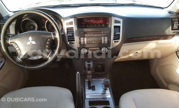 Nunua Imported Mitsubishi Pajero Nyeusi Gari ndani ya Import - Dubai nchini Zambia Nunua Imported Mitsubishi Pajero Nyeusi Gari ndani ya Import - Dubai nchini Zambia