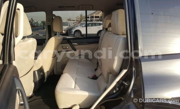 Nunua Imported Mitsubishi Pajero Nyeusi Gari ndani ya Import - Dubai nchini Zambia Nunua Imported Mitsubishi Pajero Nyeusi Gari ndani ya Import - Dubai nchini Zambia