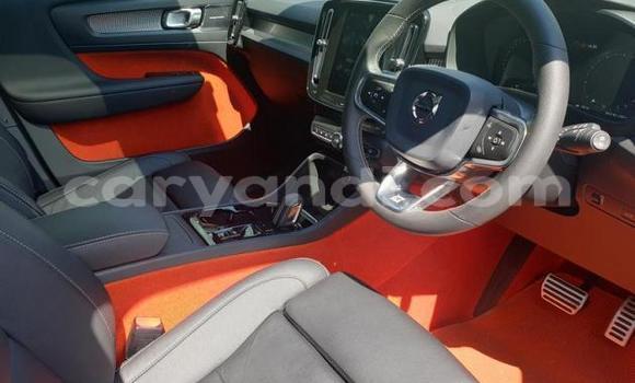 Nunua Ilio tumika Volvo XC40 Nyeupe Gari ndani ya Livingstone nchini Zambia Nunua Ilio tumika Volvo XC40 Nyeupe Gari ndani ya Livingstone nchini Zambia