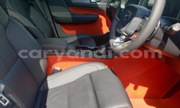 Nunua Ilio tumika Volvo XC40 Nyeupe Gari ndani ya Livingstone nchini Zambia Nunua Ilio tumika Volvo XC40 Nyeupe Gari ndani ya Livingstone nchini Zambia