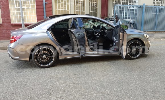 Tenga Tsaru Mercedes‒Benz CLA-klasse AMG Tsvuku Mota in Livingstone in Zambia Tenga Tsaru Mercedes‒Benz CLA-klasse AMG Tsvuku Mota in Livingstone in Zambia