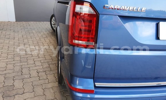 Tenga Tsaru Volkswagen Caravelle Bhuruu Mota in Livingstone in Zambia Tenga Tsaru Volkswagen Caravelle Bhuruu Mota in Livingstone in Zambia