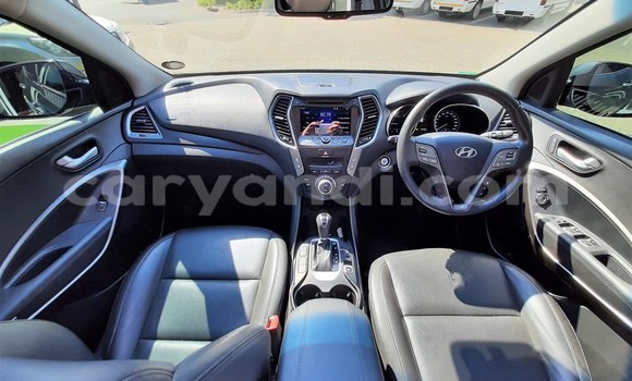 Tenga Tsaru Hyundai Santa Fe Sirivha Mota in Mumbwa in Central Tenga Tsaru Hyundai Santa Fe Sirivha Mota in Mumbwa in Central