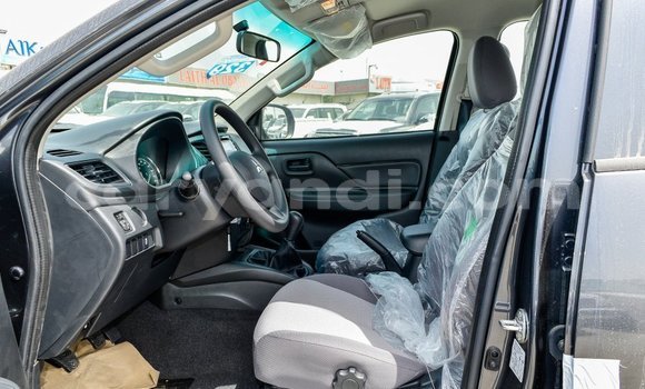 Acheter Import Voiture Mitsubishi L200 Noir à Import - Dubai, Zambie Acheter Import Voiture Mitsubishi L200 Noir à Import - Dubai, Zambie