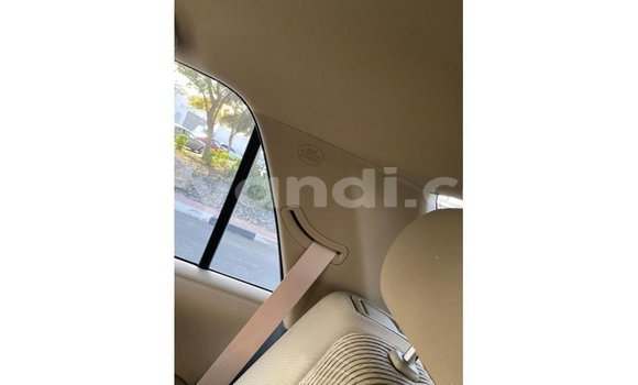 Acheter Import Voiture Toyota Nadia Blanc à Import - Dubai, Zambie Acheter Import Voiture Toyota Nadia Blanc à Import - Dubai, Zambie