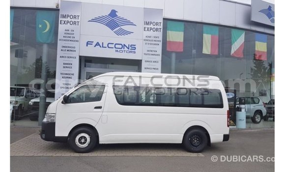 Buy Import Toyota Hiace White Car in Import - Dubai in Zambia Buy Import Toyota Hiace White Car in Import - Dubai in Zambia