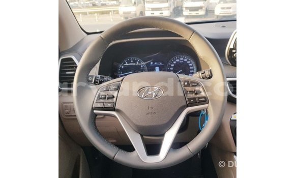 Acheter Import Voiture Hyundai Tucson Rouge à Import - Dubai, Zambie Acheter Import Voiture Hyundai Tucson Rouge à Import - Dubai, Zambie