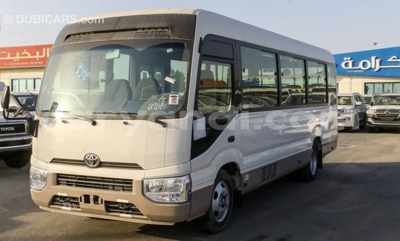 Acheter Import Voiture Toyota Coaster Blanc à Import - Dubai, Zambie Acheter Import Voiture Toyota Coaster Blanc à Import - Dubai, Zambie