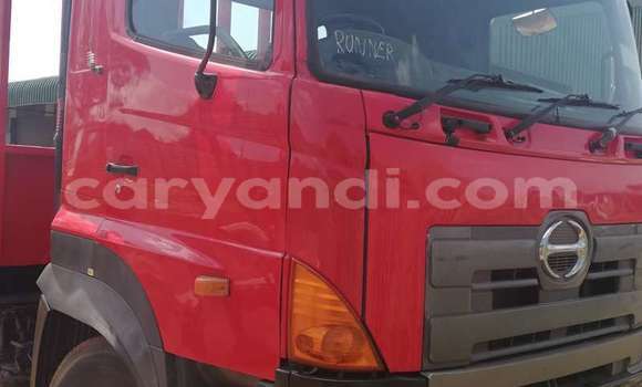 Acheter Occasion Utilitaire Hino Ranger Rouge à Lusaka, Zambie Acheter Occasion Utilitaire Hino Ranger Rouge à Lusaka, Zambie