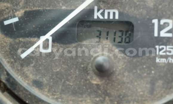 Tenga Tsaru Mercedes‒Benz 200 Chena Mota in Lusaka in Zambia Tenga Tsaru Mercedes‒Benz 200 Chena Mota in Lusaka in Zambia