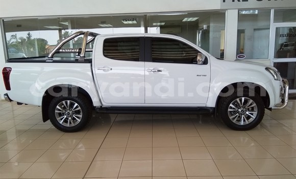 Acheter Occasion Voiture Isuzu D–MAX Blanc à Lusaka, Zambie Acheter Occasion Voiture Isuzu D–MAX Blanc à Lusaka, Zambie