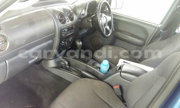 Nunua Ilio tumika Jeep Cherokee Bluu Gari ndani ya Lusaka nchini Zambia Nunua Ilio tumika Jeep Cherokee Bluu Gari ndani ya Lusaka nchini Zambia