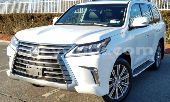 Buy Used Lexus LX White Car in Lusaka in Zambia