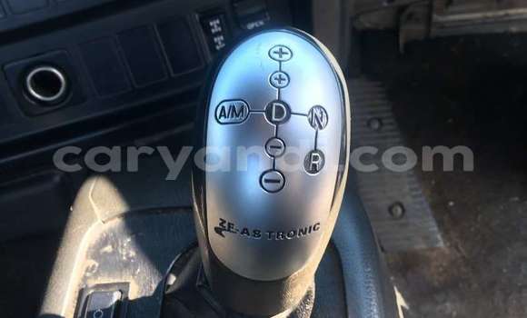 Acheter Occasion Utilitaire Hino Ranger Blanc à Lusaka, Zambie Acheter Occasion Utilitaire Hino Ranger Blanc à Lusaka, Zambie
