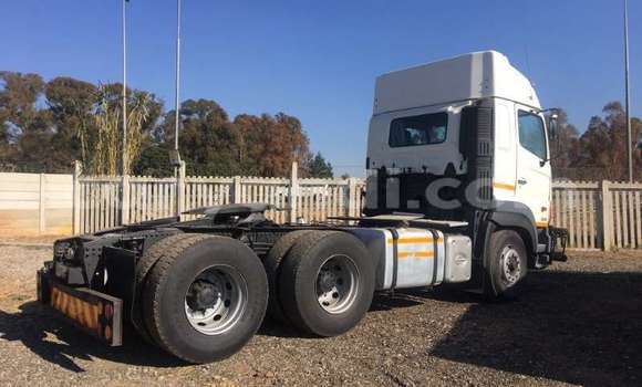 Acheter Occasion Utilitaire Hino Ranger Blanc à Lusaka, Zambie Acheter Occasion Utilitaire Hino Ranger Blanc à Lusaka, Zambie