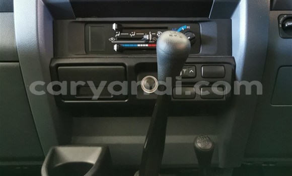 Tenga Tsaru Toyota Land Cruiser Beige Mota in Lusaka in Zambia Tenga Tsaru Toyota Land Cruiser Beige Mota in Lusaka in Zambia