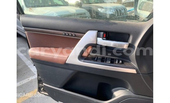 Buy Import Toyota Land Cruiser Black Car in Import - Dubai in Zambia Buy Import Toyota Land Cruiser Black Car in Import - Dubai in Zambia