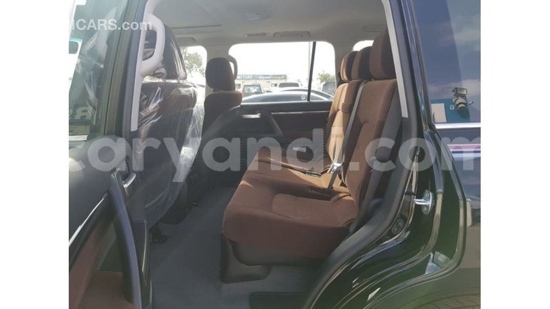 Big with watermark toyota land cruiser zambia import dubai 11384